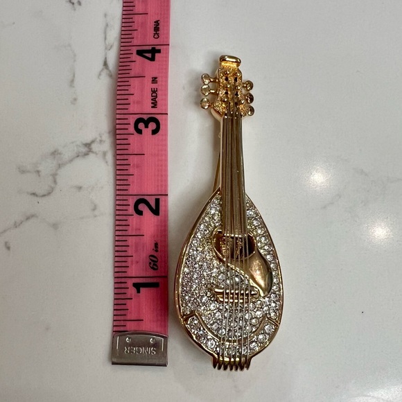 Swarovski RARE Vintage Limited Edition Retired Mandolin Brooch - Picture 11 of 12